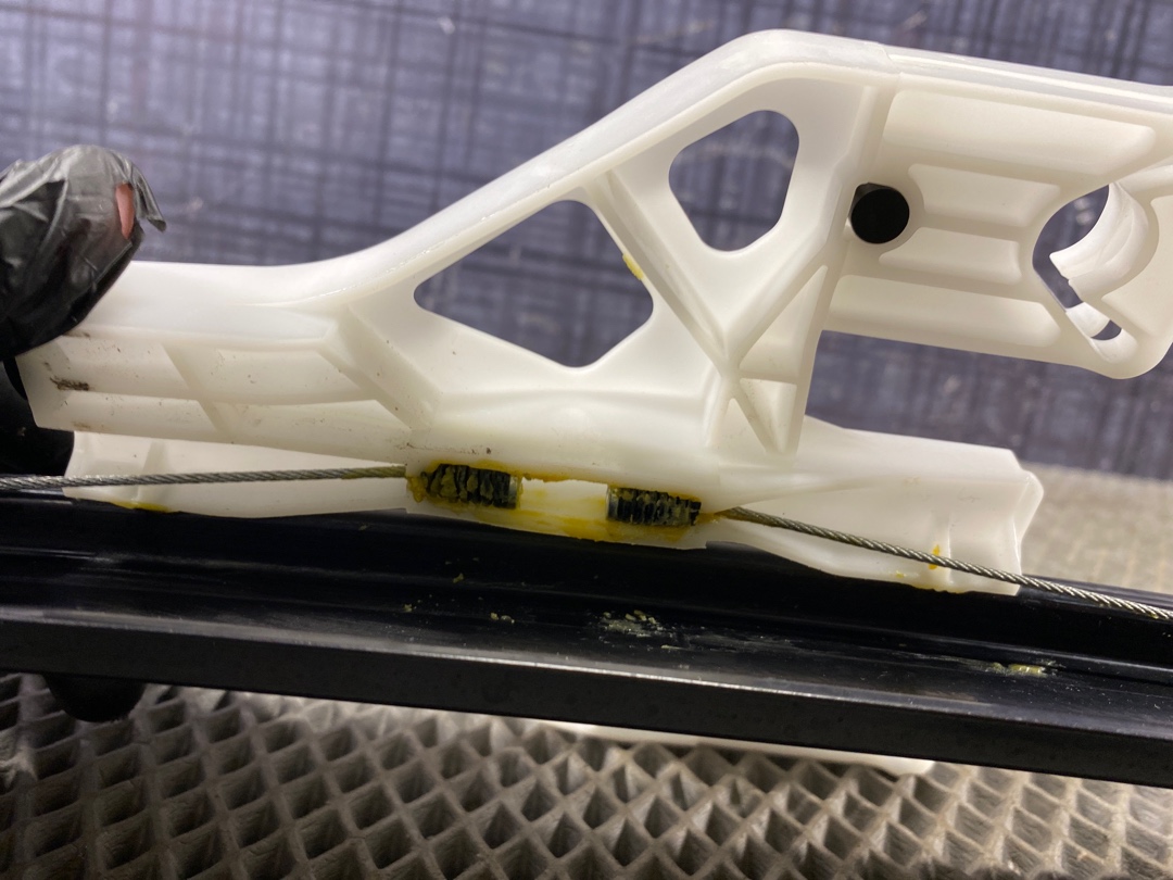 Стеклоподъемник, 1020 рублей, Красноярск