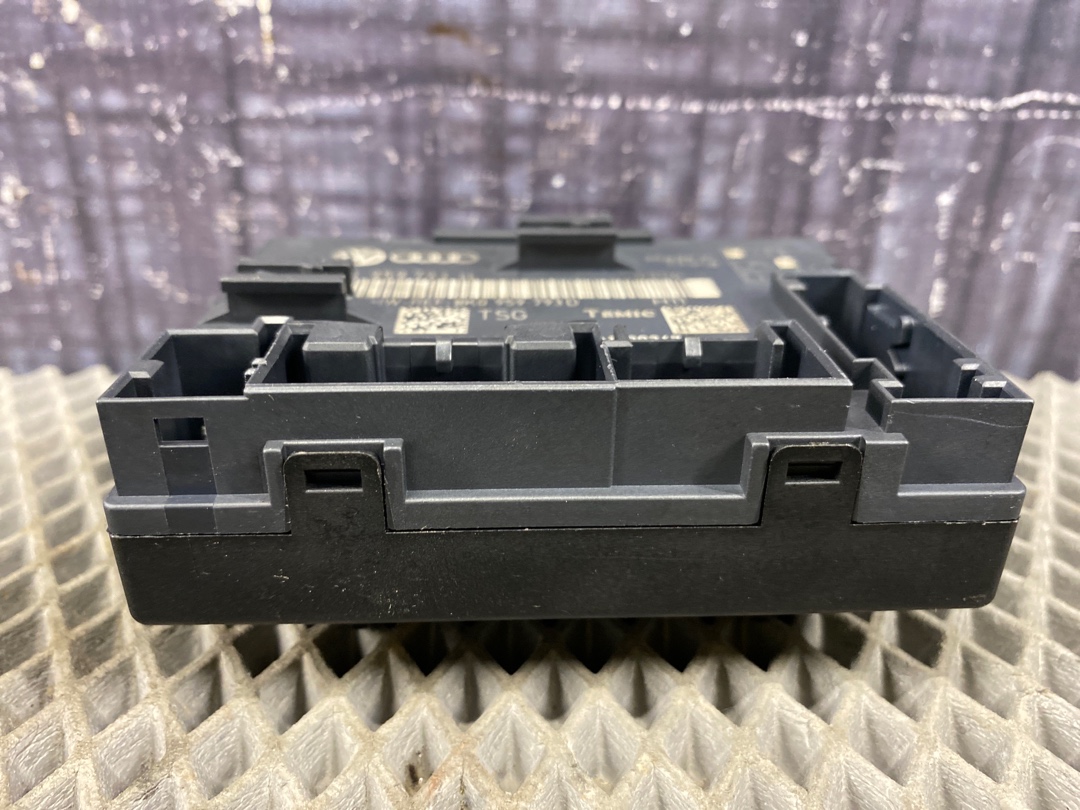 Блок управления дверьми, 900 рублей, Красноярск