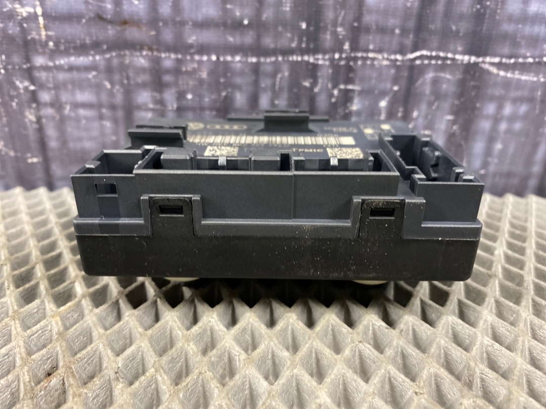 Блок управления дверьми, 900 рублей, Красноярск