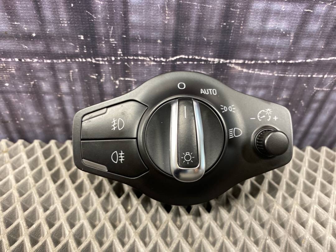 Переключатель света, 1020 рублей, Красноярск