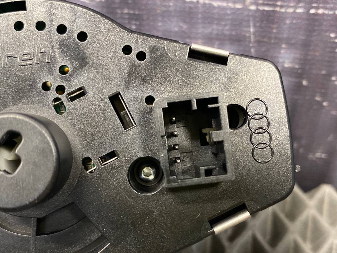 Переключатель света, 1020 рублей, Красноярск