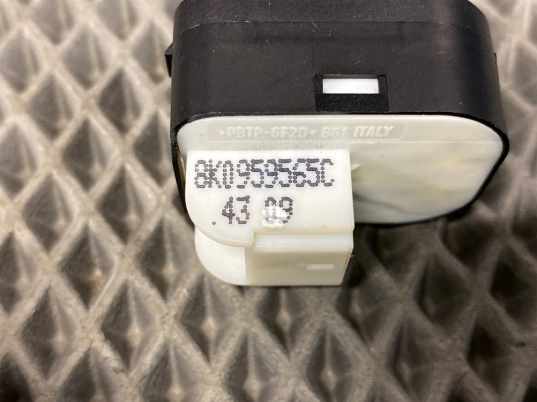 Кнопка регулировки зеркал, 660 рублей, Красноярск