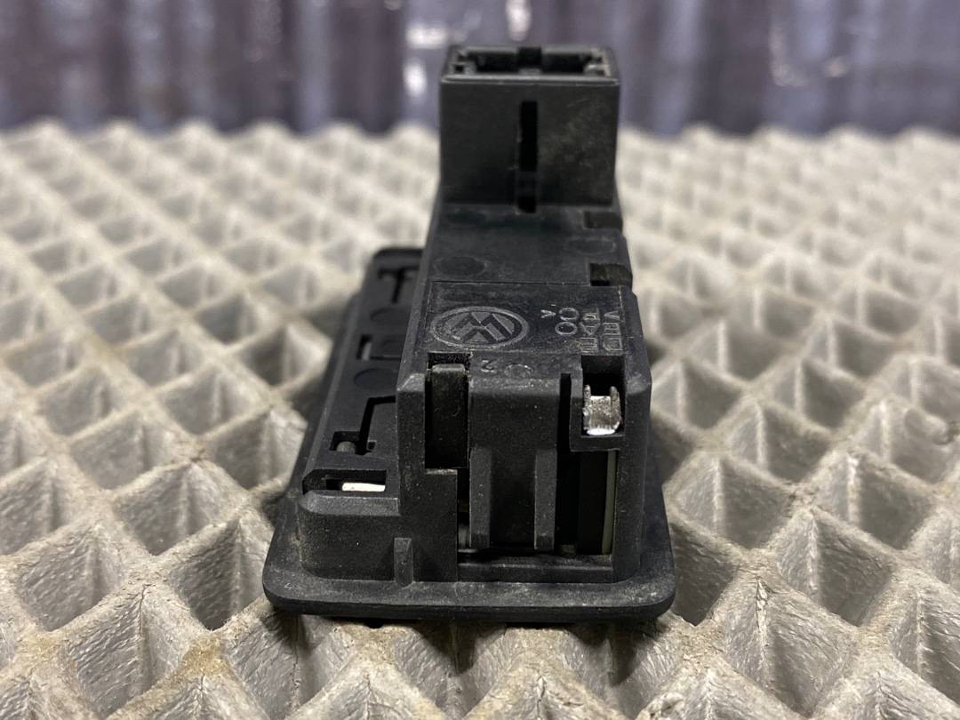 Кнопка открывания багажника, 1500 рублей, Красноярск