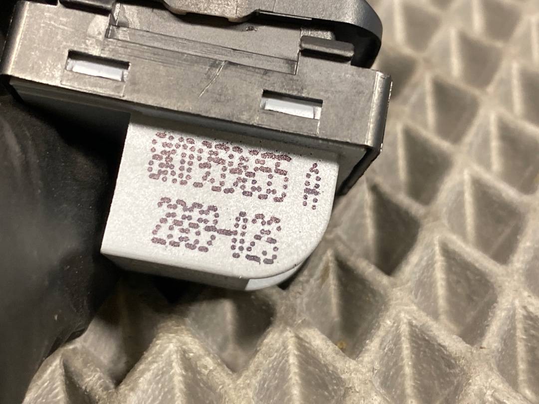 Кнопка стеклоподъемника, 330 рублей, Красноярск