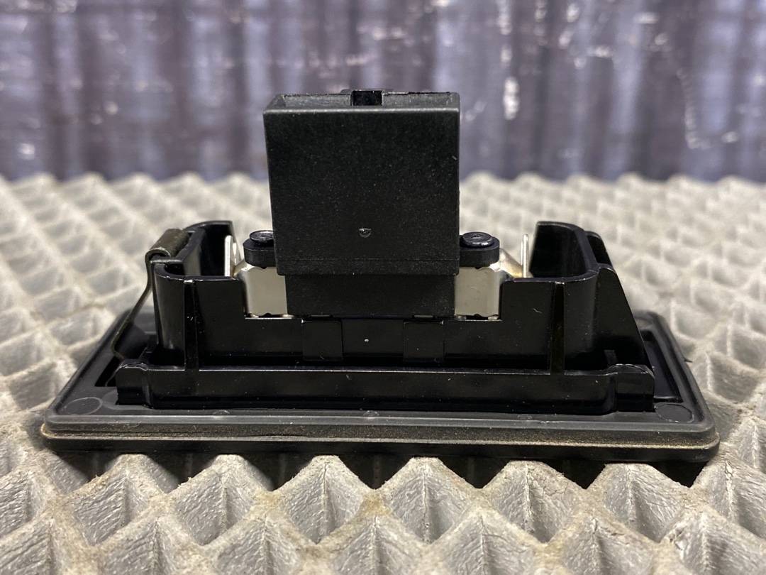 Плафон подсветки номера, 390 рублей, Красноярск