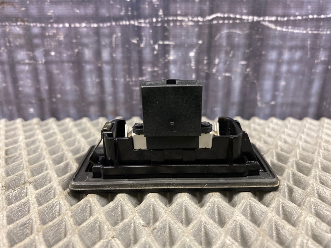 Плафон подсветки номера, 390 рублей, Красноярск