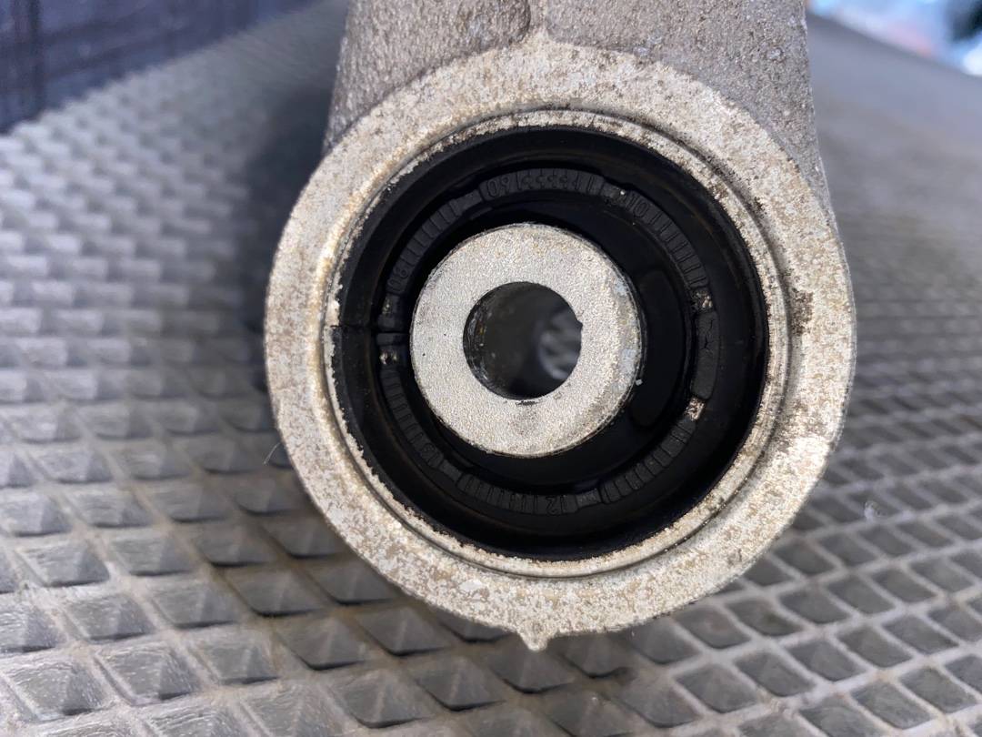 Рычаг подвески, 1800 рублей, Красноярск