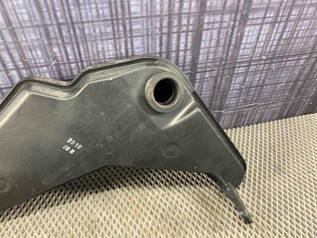 Бачок омывателя, 1740 рублей, Красноярск