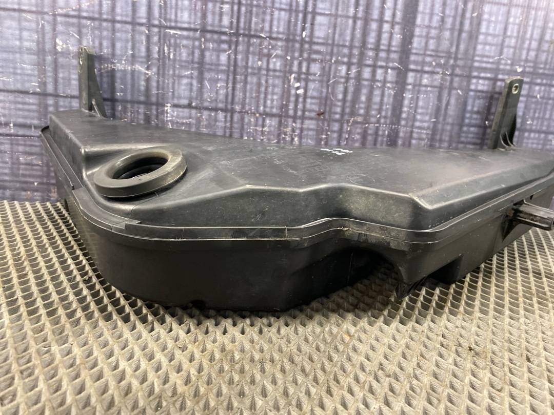 Бачок омывателя, 1740 рублей, Красноярск