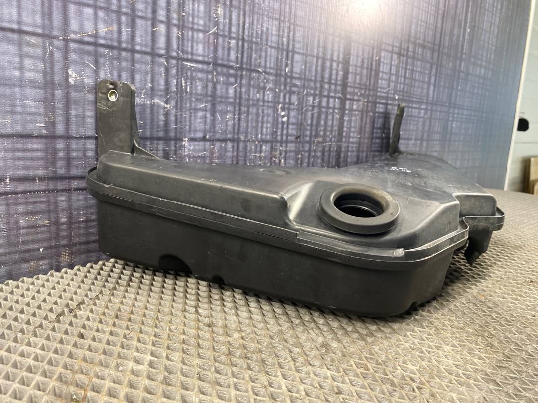 Бачок омывателя, 1740 рублей, Красноярск