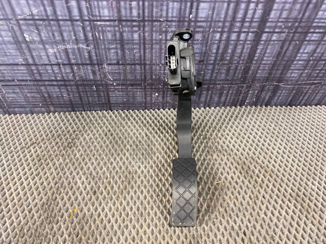 Педаль газа, 960 рублей, Красноярск