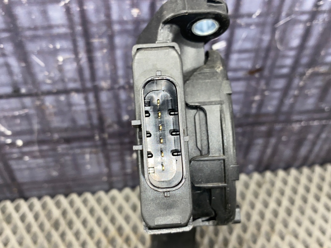 Педаль газа, 960 рублей, Красноярск