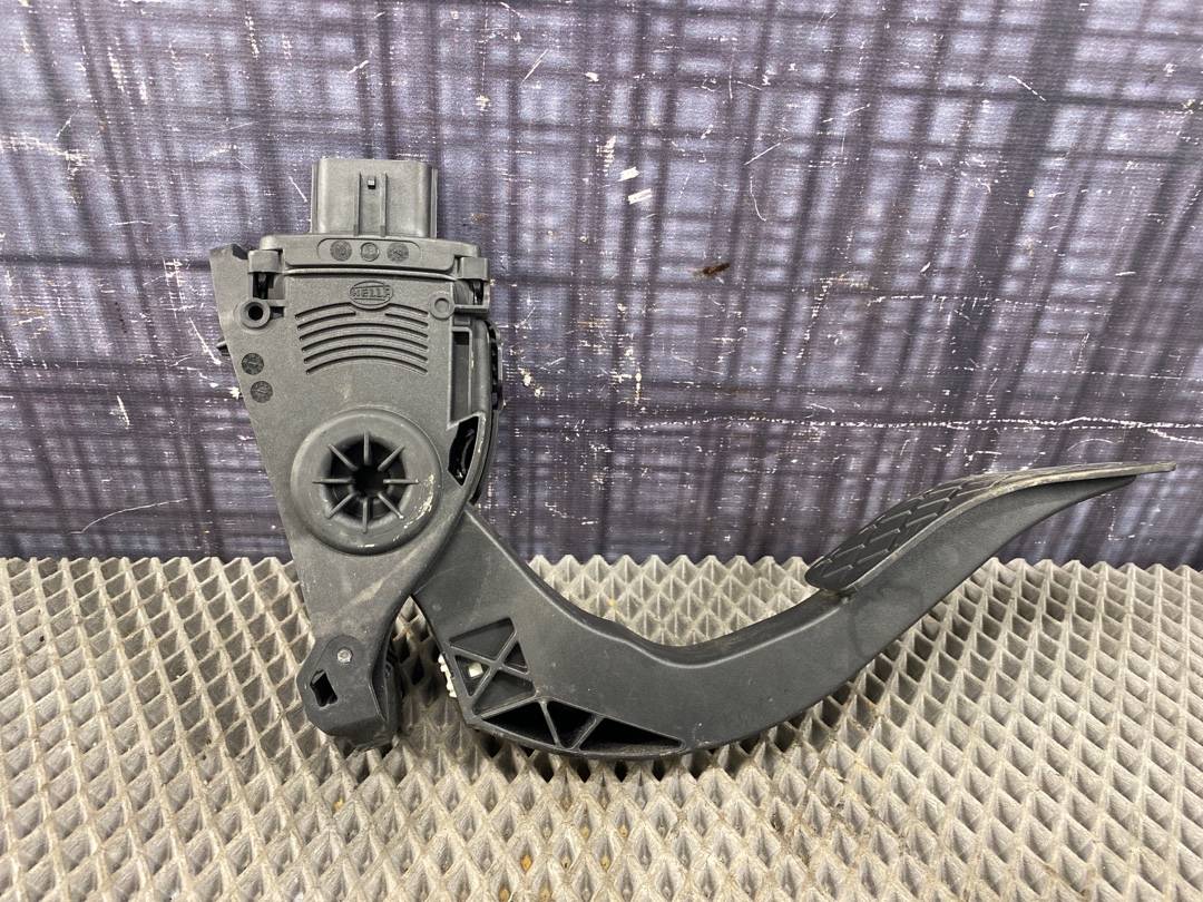 Педаль газа, 960 рублей, Красноярск