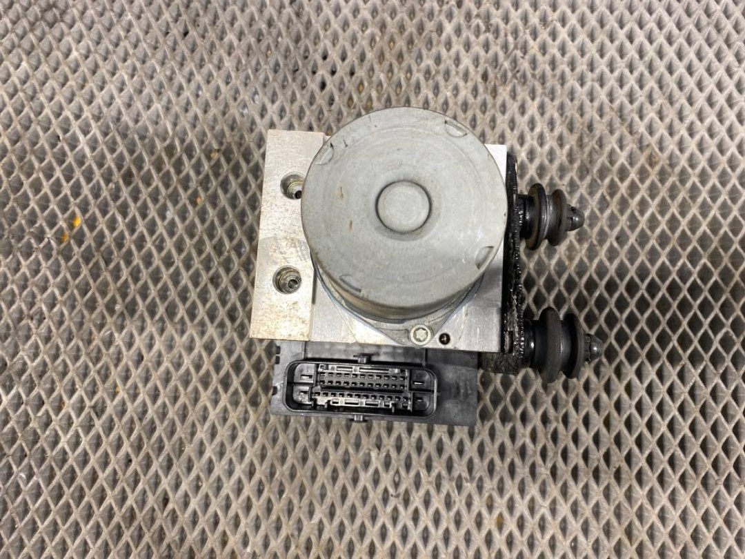 Блок ABS, 5040 рублей, Красноярск