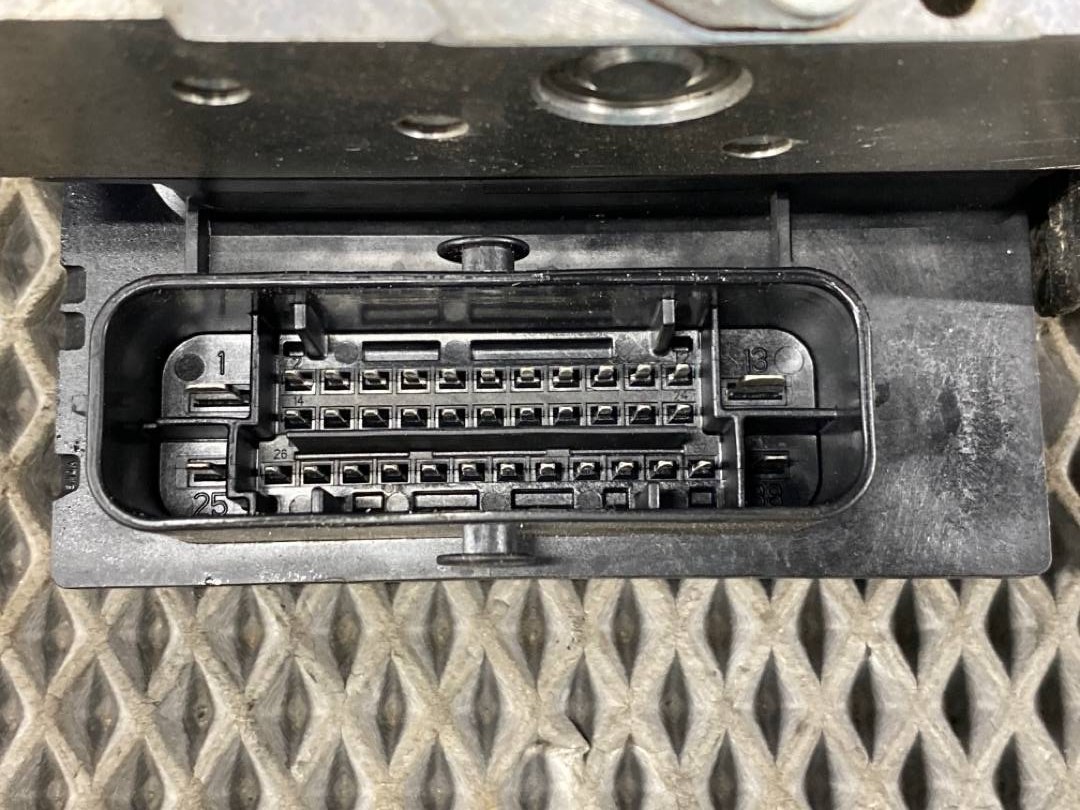 Блок ABS, 5040 рублей, Красноярск