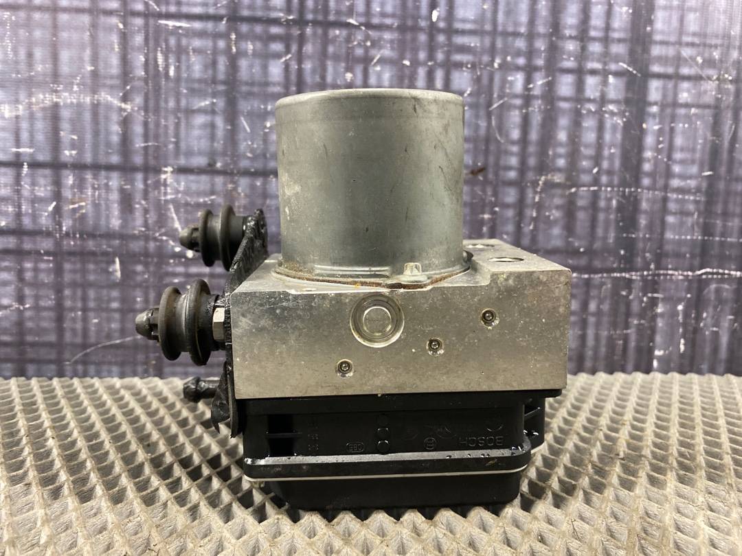 Блок ABS, 5040 рублей, Красноярск