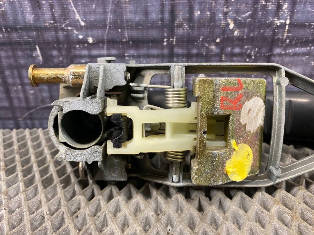 Ручка двери внешняя, 1840 рублей, Красноярск