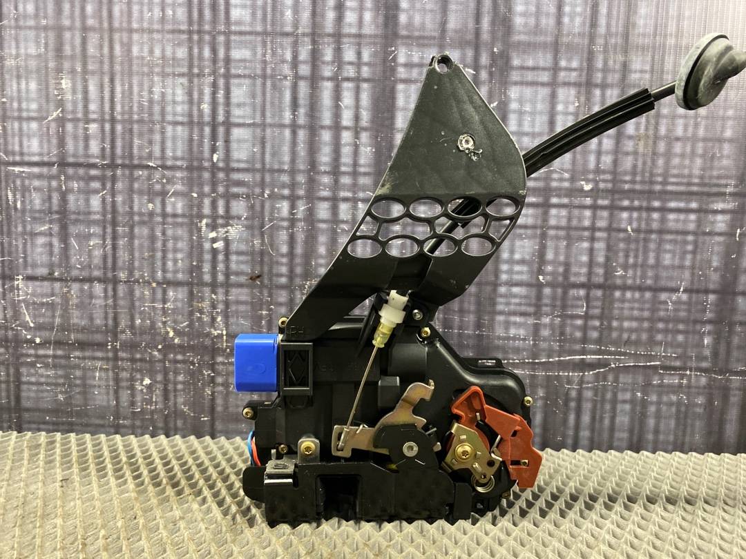 Замок двери, 3240 рублей, Красноярск