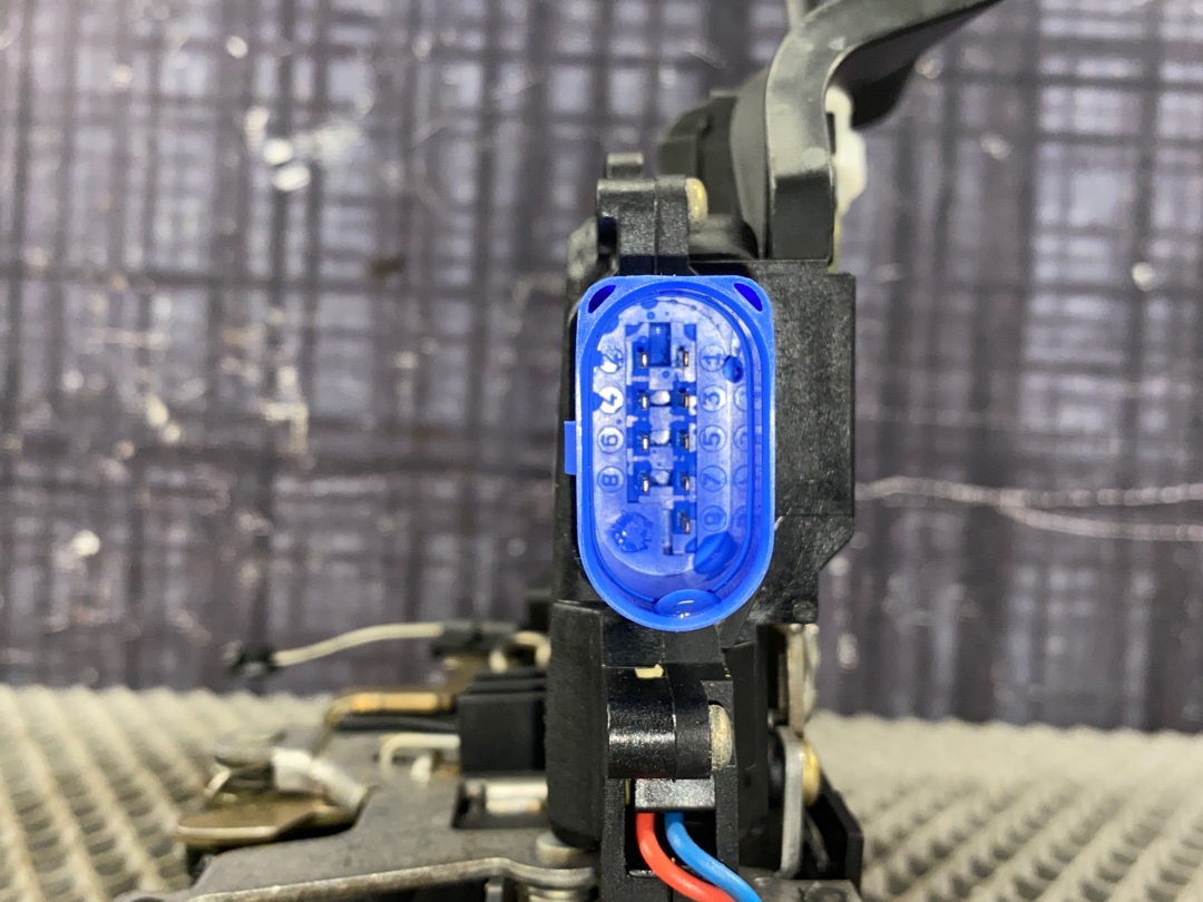 Замок двери, 3240 рублей, Красноярск