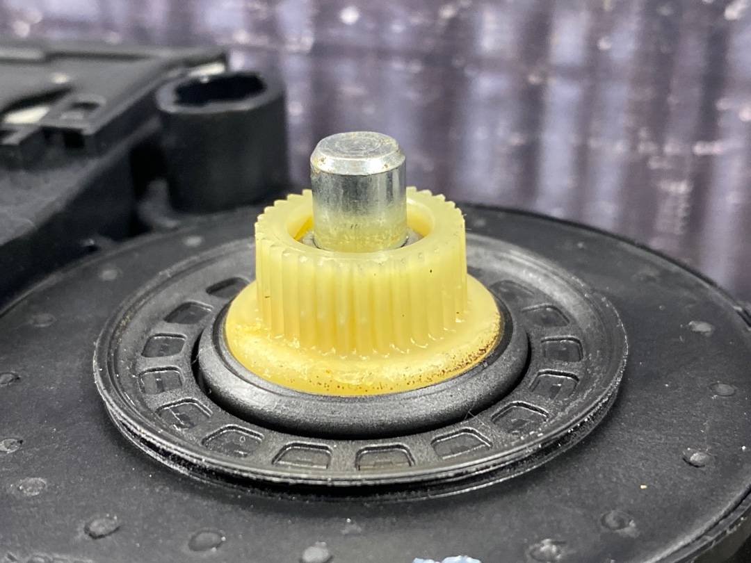 Мотор стеклоподъемника, 1630 рублей, Красноярск