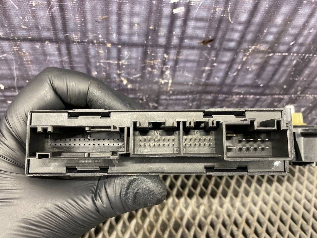 Мотор стеклоподъемника, 1630 рублей, Красноярск