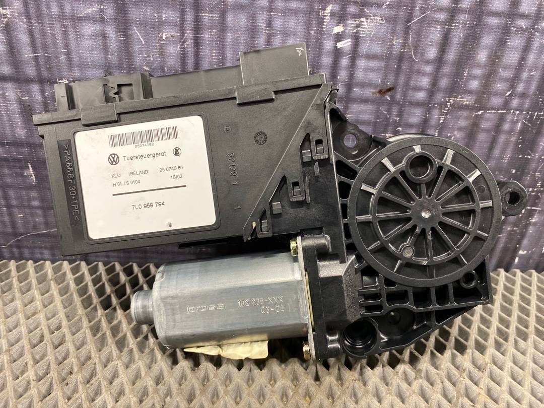 Мотор стеклоподъемника, 1630 рублей, Красноярск