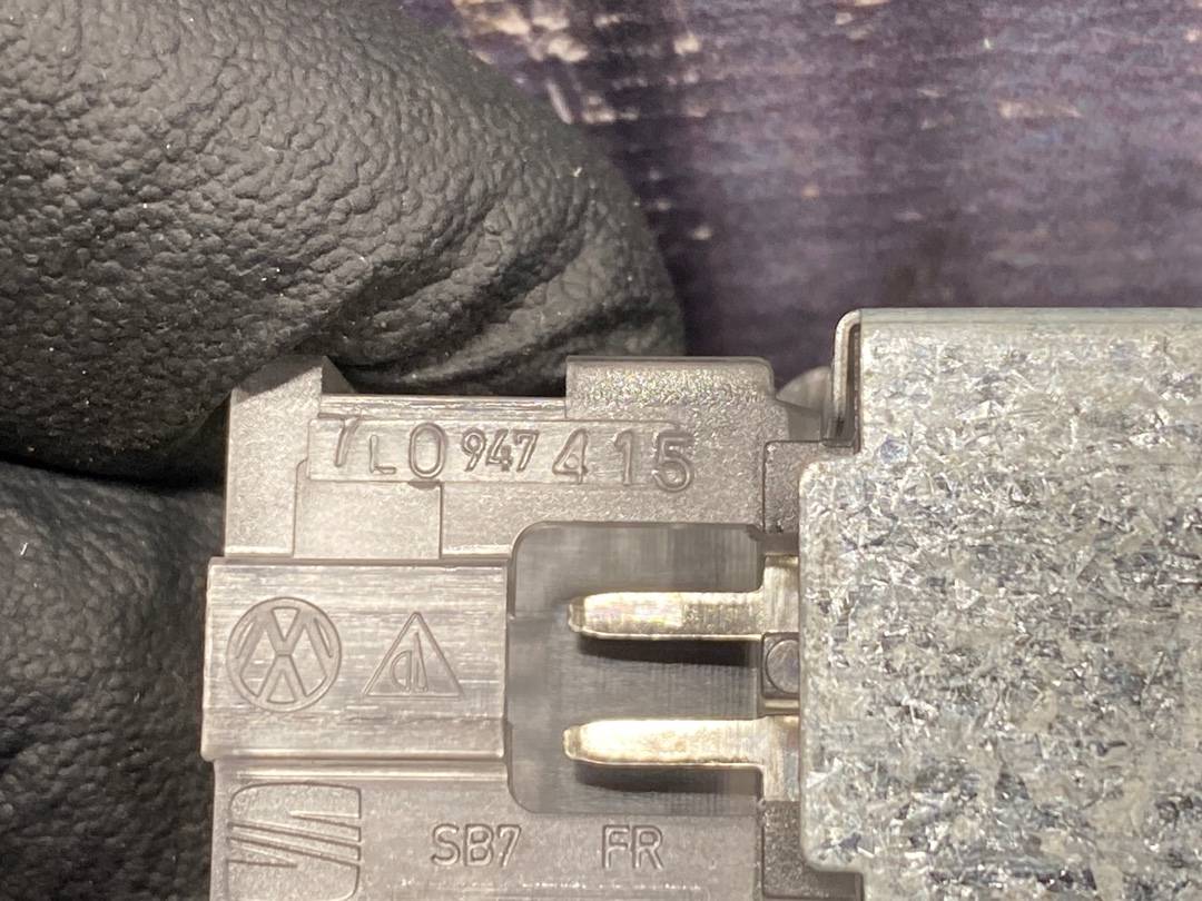 Плафон салона, 360 рублей, Красноярск