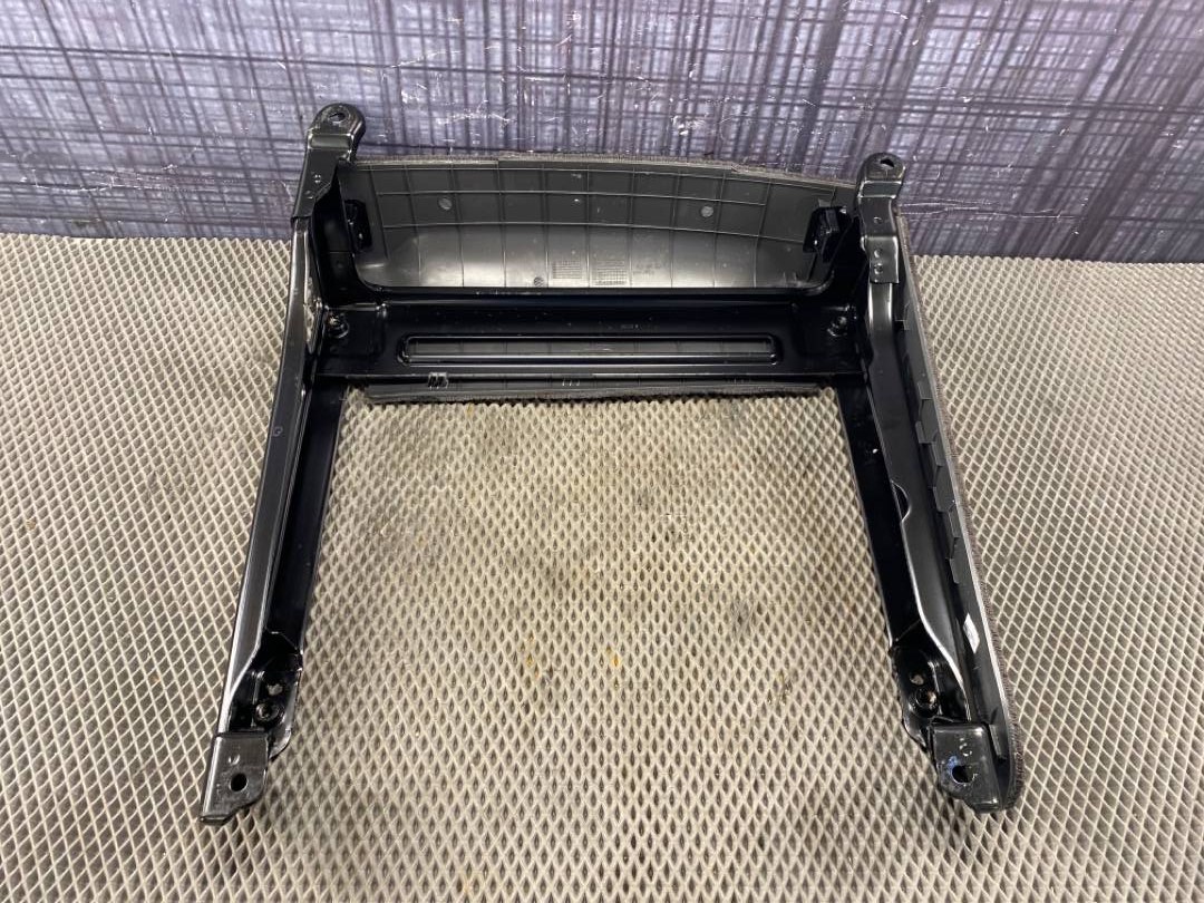 Кронштейн, 1360 рублей, Красноярск