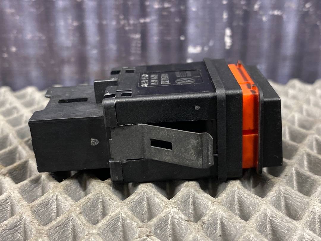 Кнопка аварийной остановки, 850 рублей, Красноярск