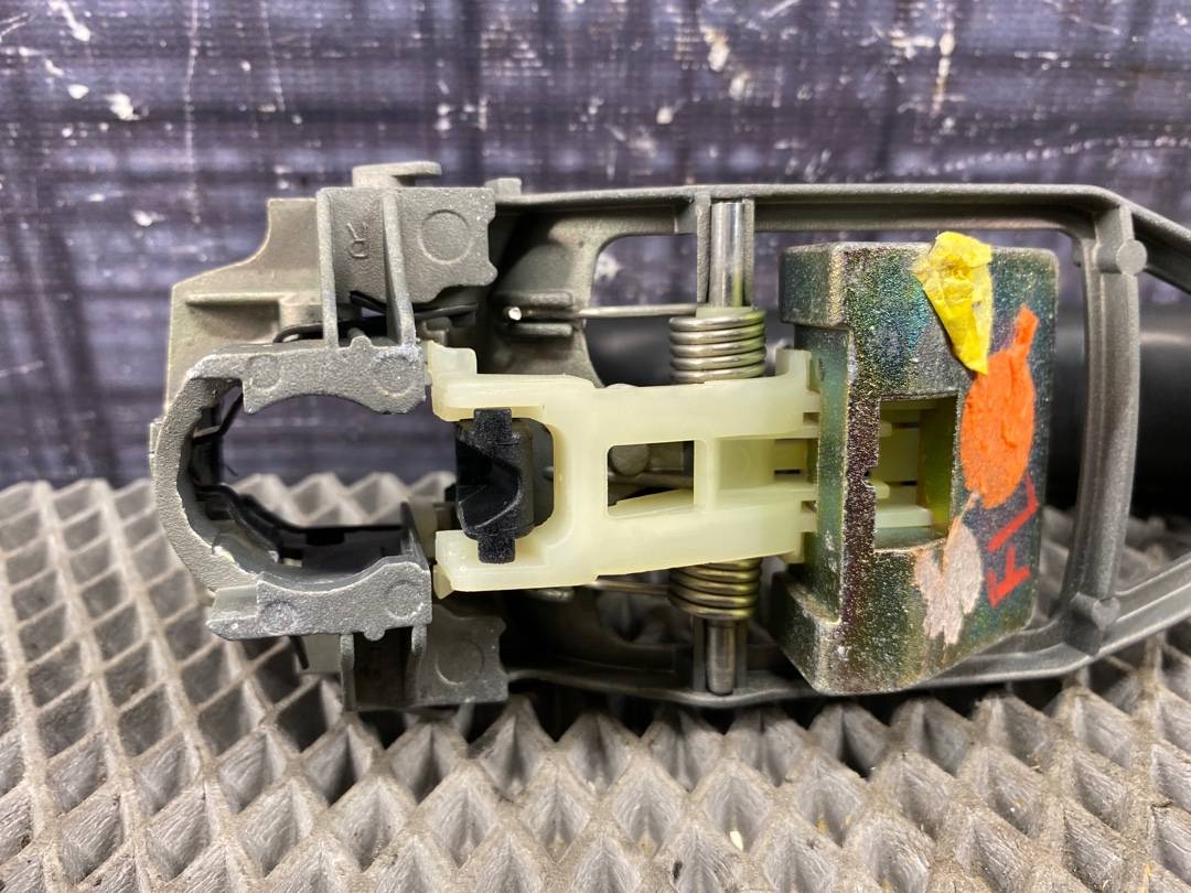 Ручка двери внешняя, 1840 рублей, Красноярск