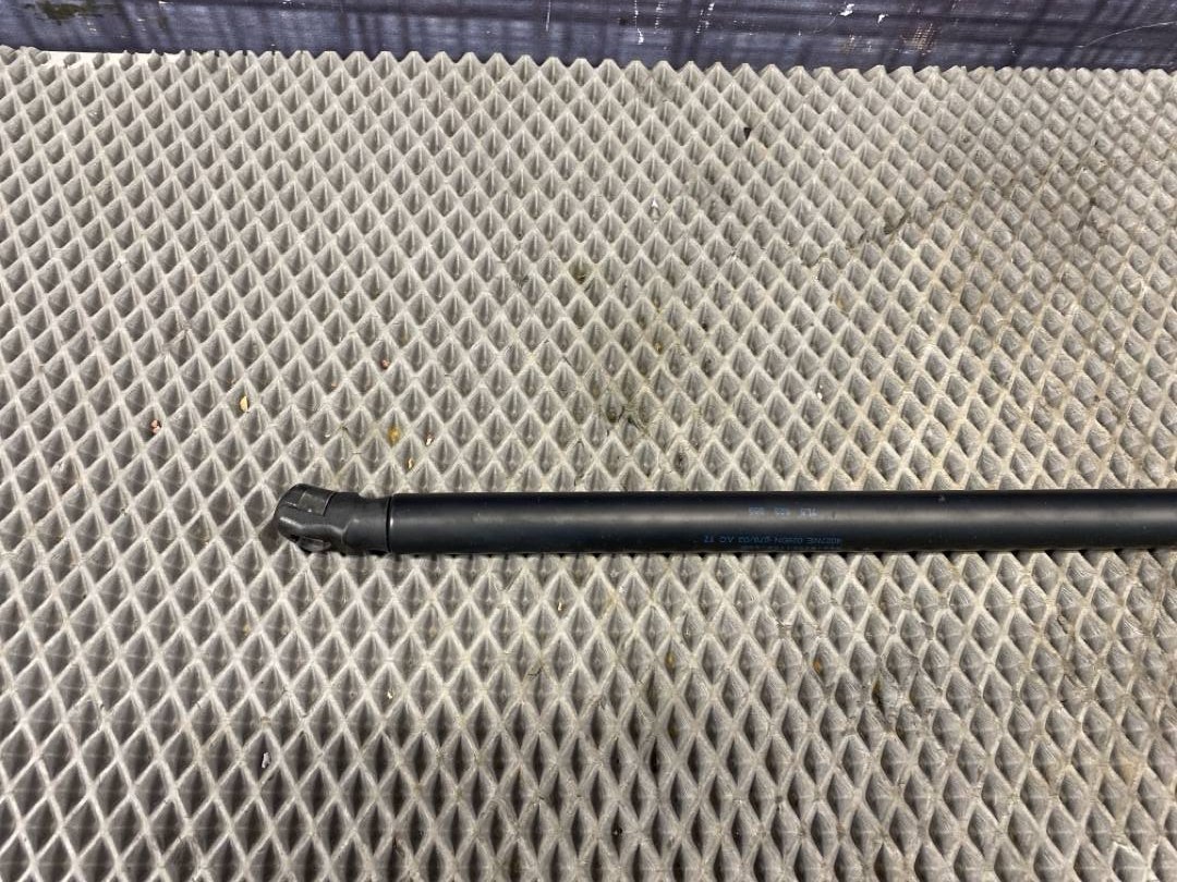 Амортизатор капота, 1070 рублей, Красноярск