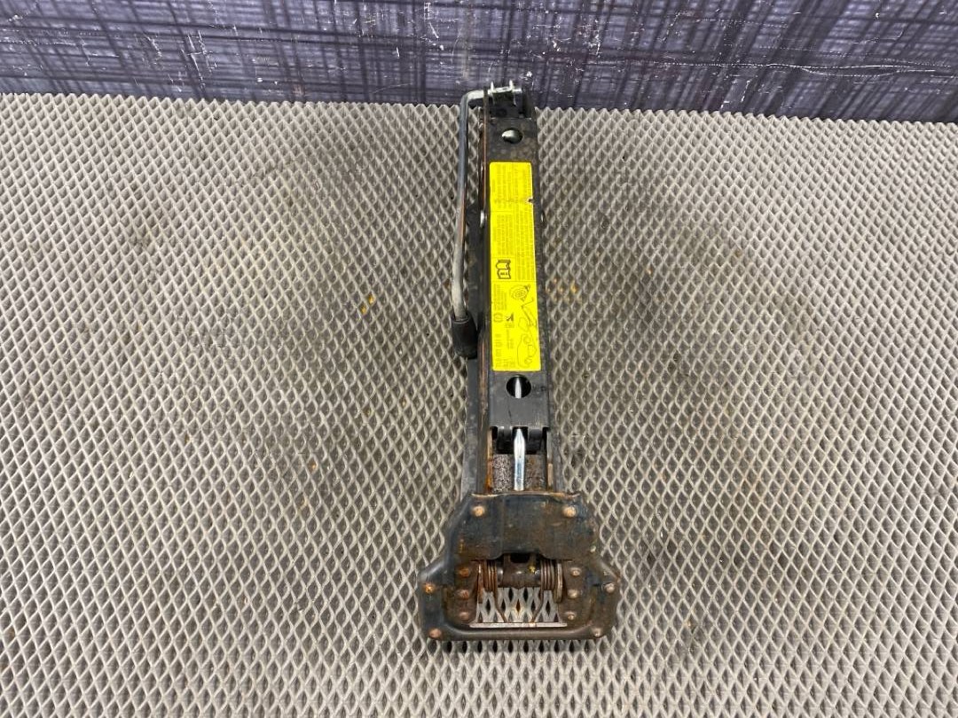 Домкрат, 4980 рублей, Красноярск