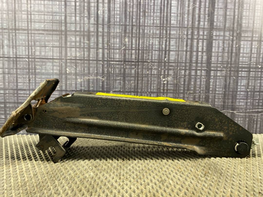 Домкрат, 4980 рублей, Красноярск