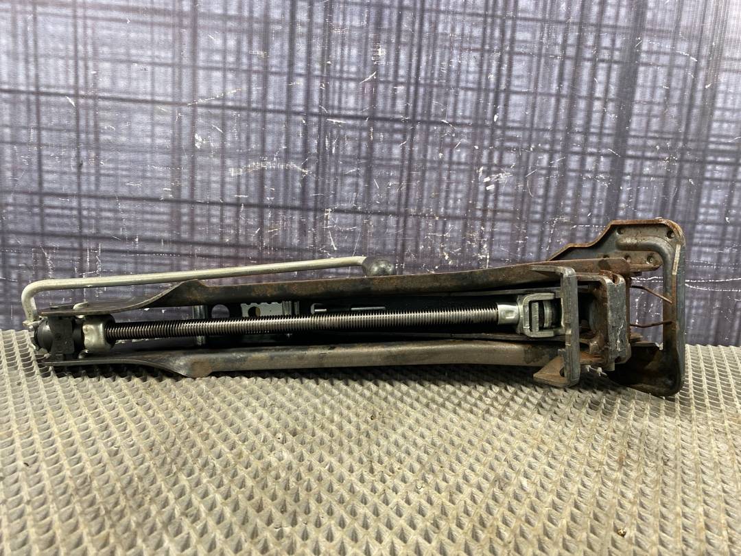 Домкрат, 4980 рублей, Красноярск