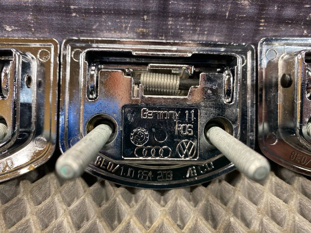 Петля багажника, 840 рублей, Красноярск