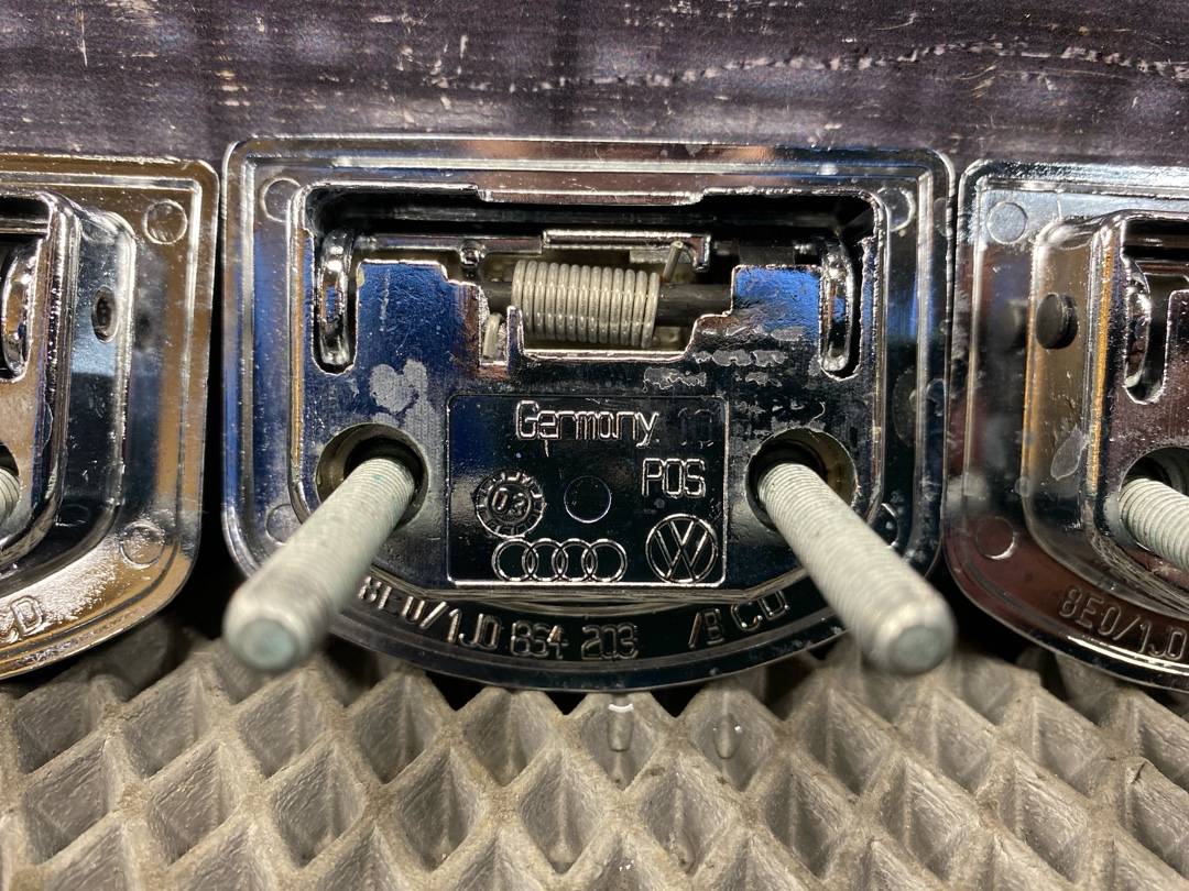 Петля багажника, 840 рублей, Красноярск