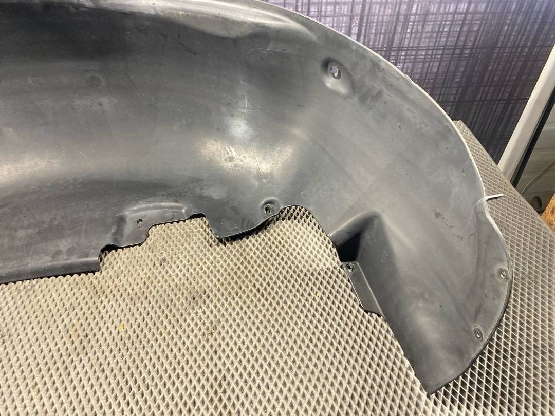 Подкрылок, 1630 рублей, Красноярск