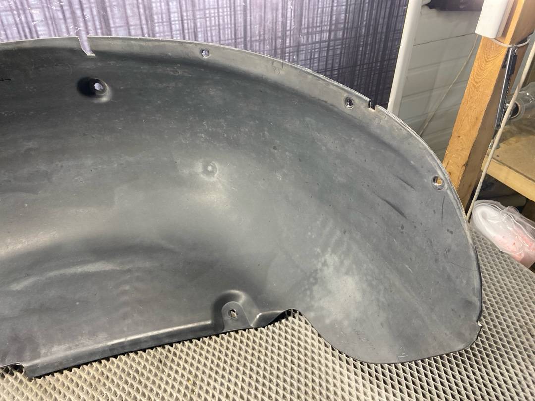 Подкрылок, 1630 рублей, Красноярск