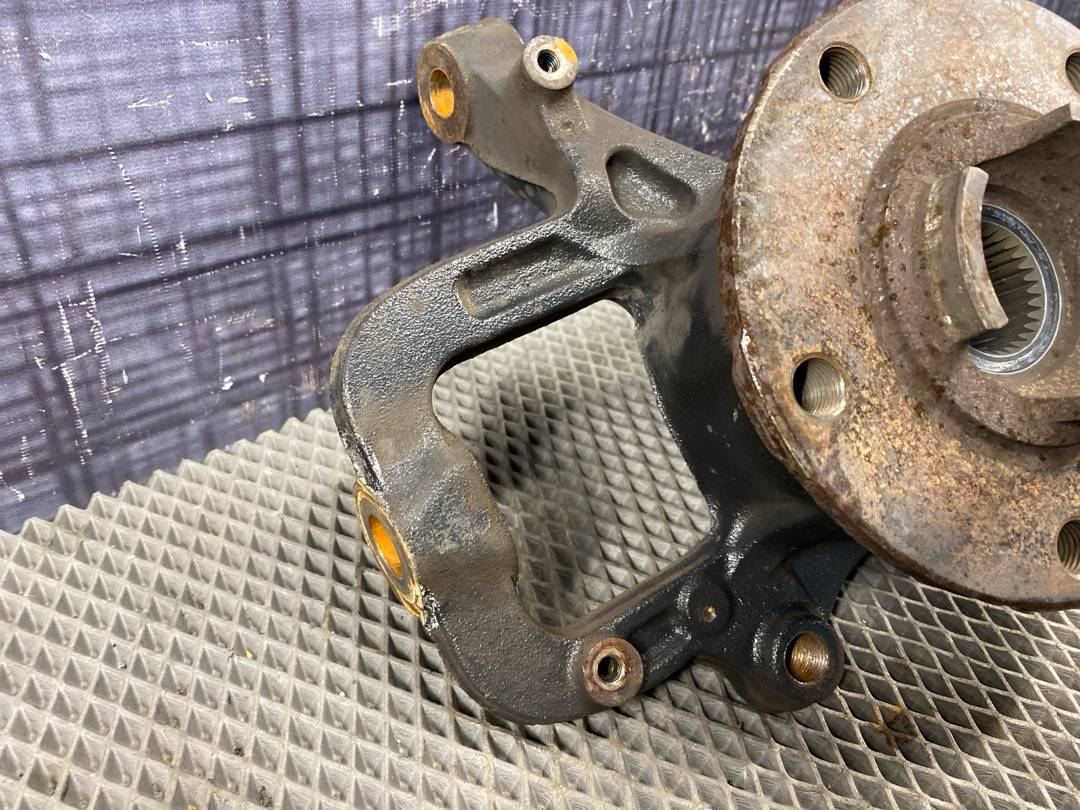 Поворотный кулак, 7570 рублей, Красноярск