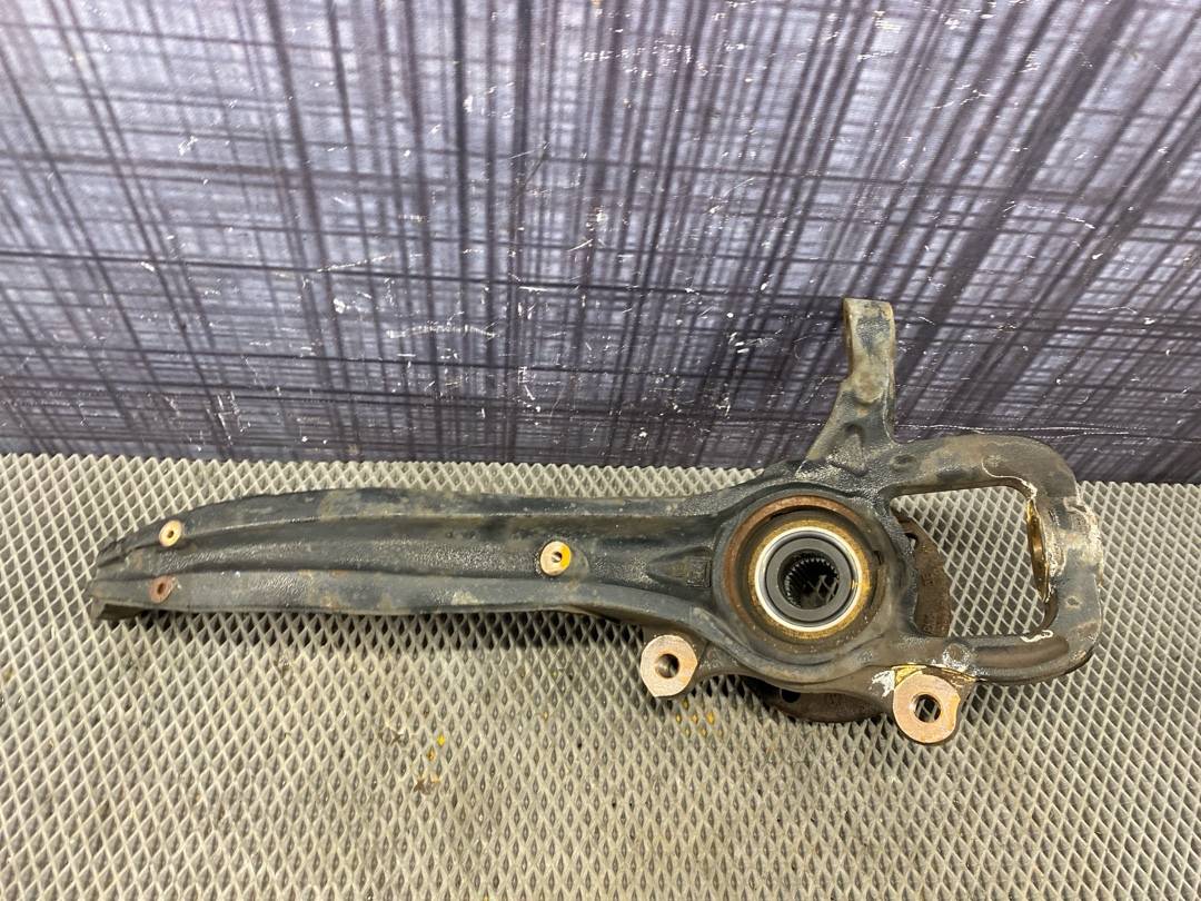 Поворотный кулак, 7570 рублей, Красноярск