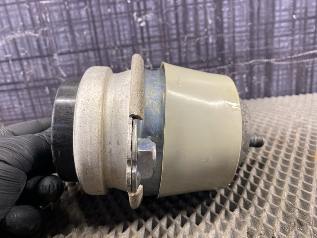 Подушка двигателя, 3460 рублей, Красноярск