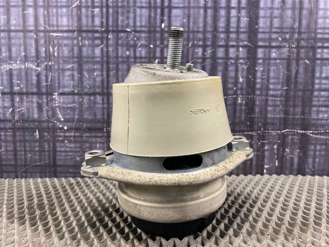 Подушка двигателя, 3460 рублей, Красноярск