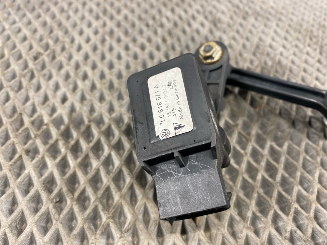 Датчик уровня подвески, 2860 рублей, Красноярск