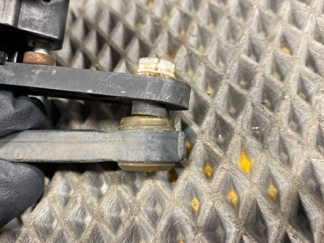 Датчик уровня подвески, 2860 рублей, Красноярск