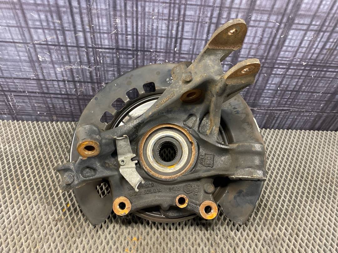 Поворотный кулак, 4620 рублей, Красноярск