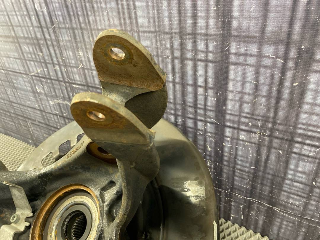 Поворотный кулак, 4620 рублей, Красноярск