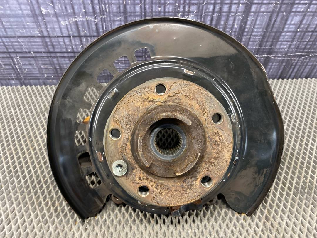 Поворотный кулак, 4620 рублей, Красноярск