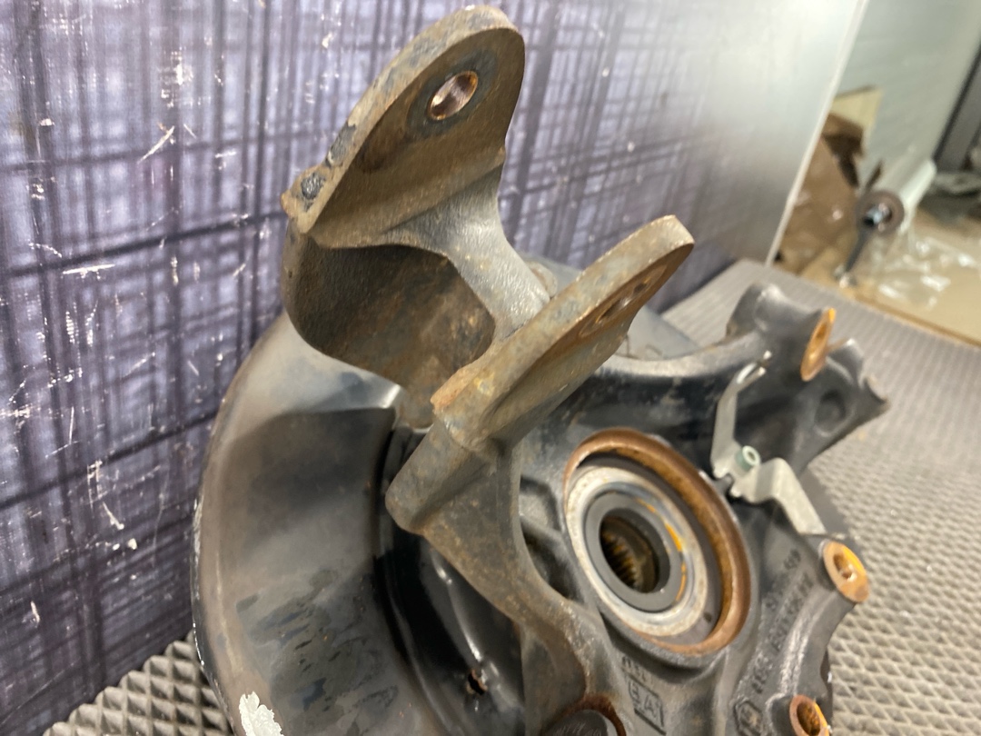 Поворотный кулак, 4620 рублей, Красноярск