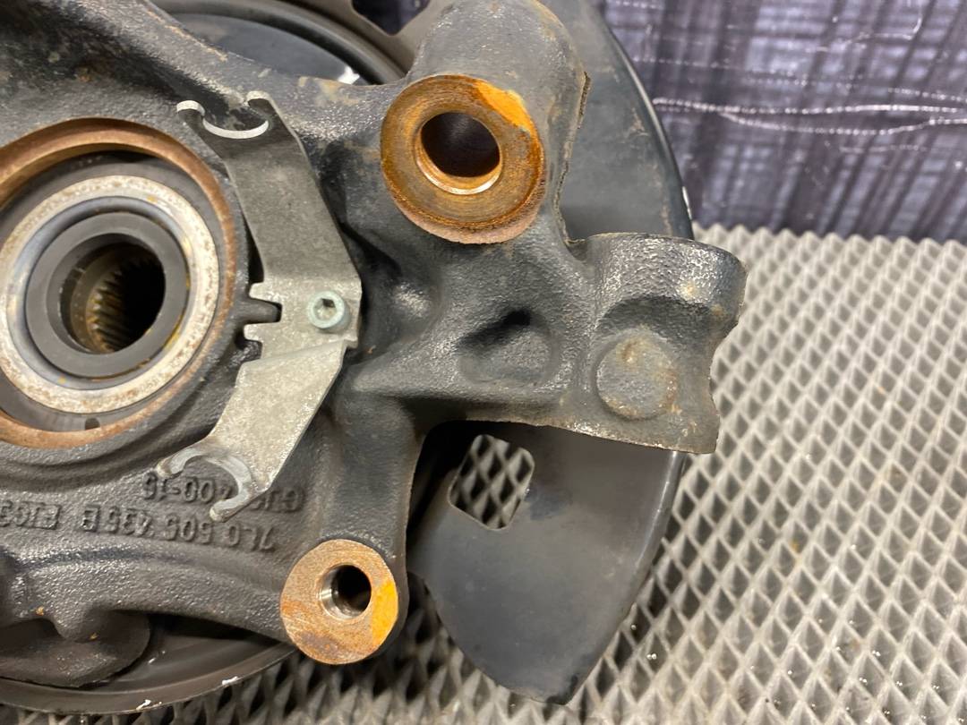 Поворотный кулак, 4620 рублей, Красноярск