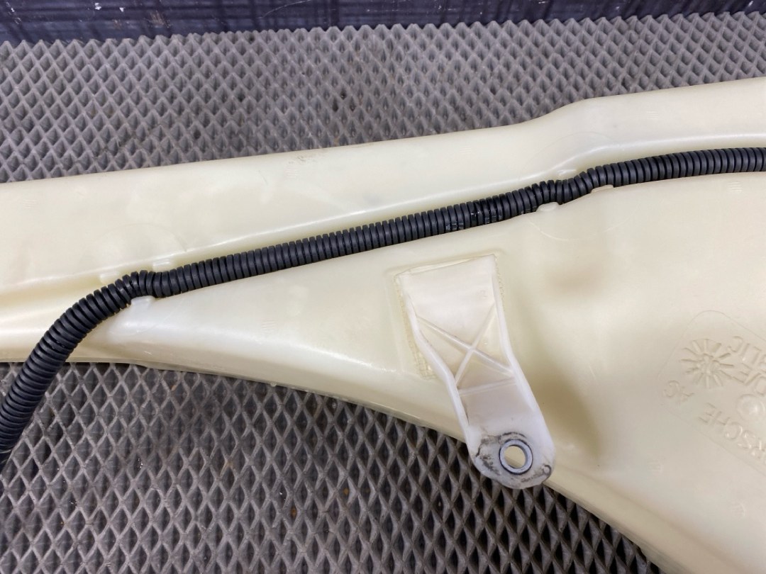 Бачок омывателя, 2980 рублей, Красноярск